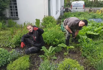 2 élèves de CAP jardinier paysagiste à Cracovie